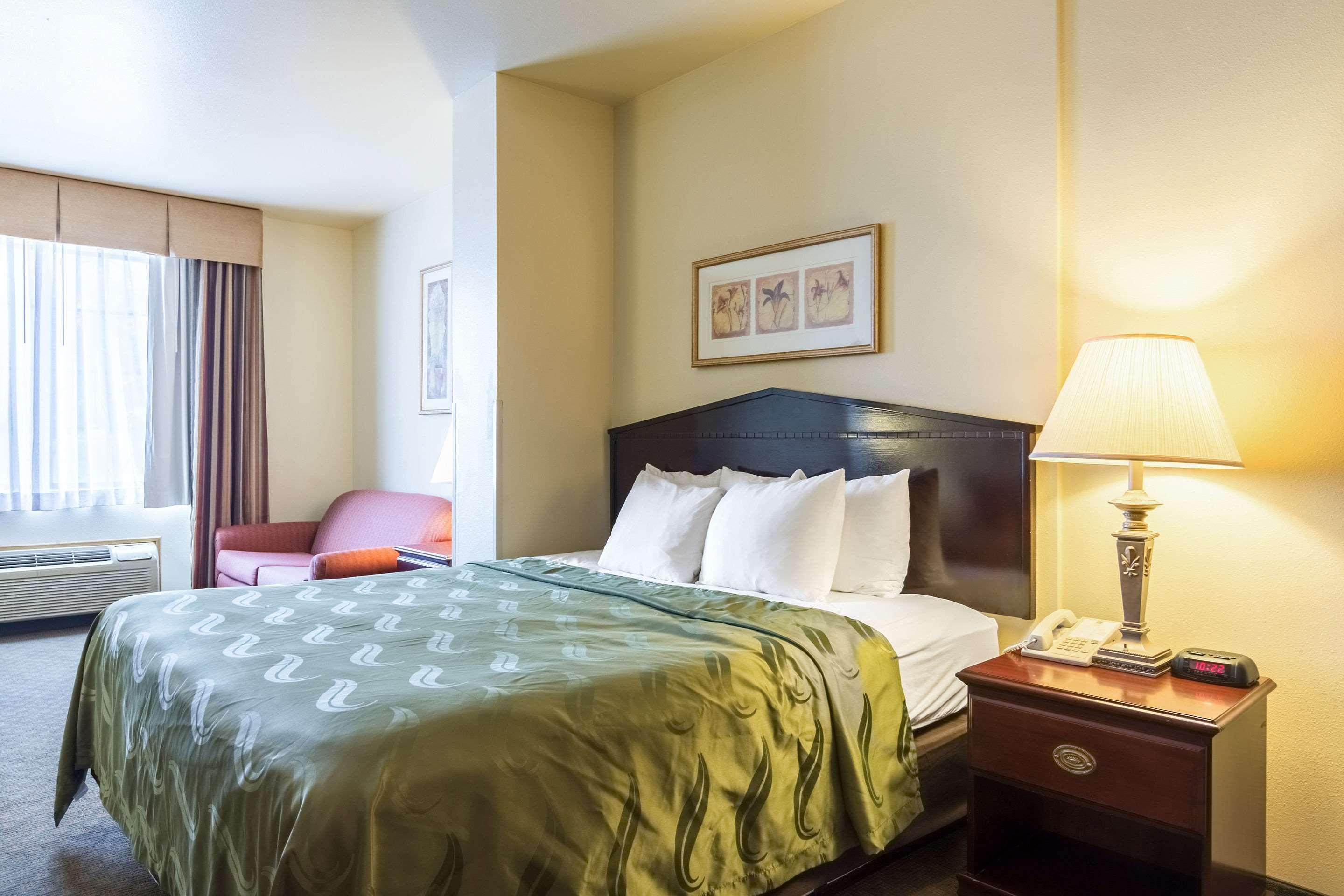 Quality Inn & Suites Of Alma - Northeast From Fort Smith Exteriör bild