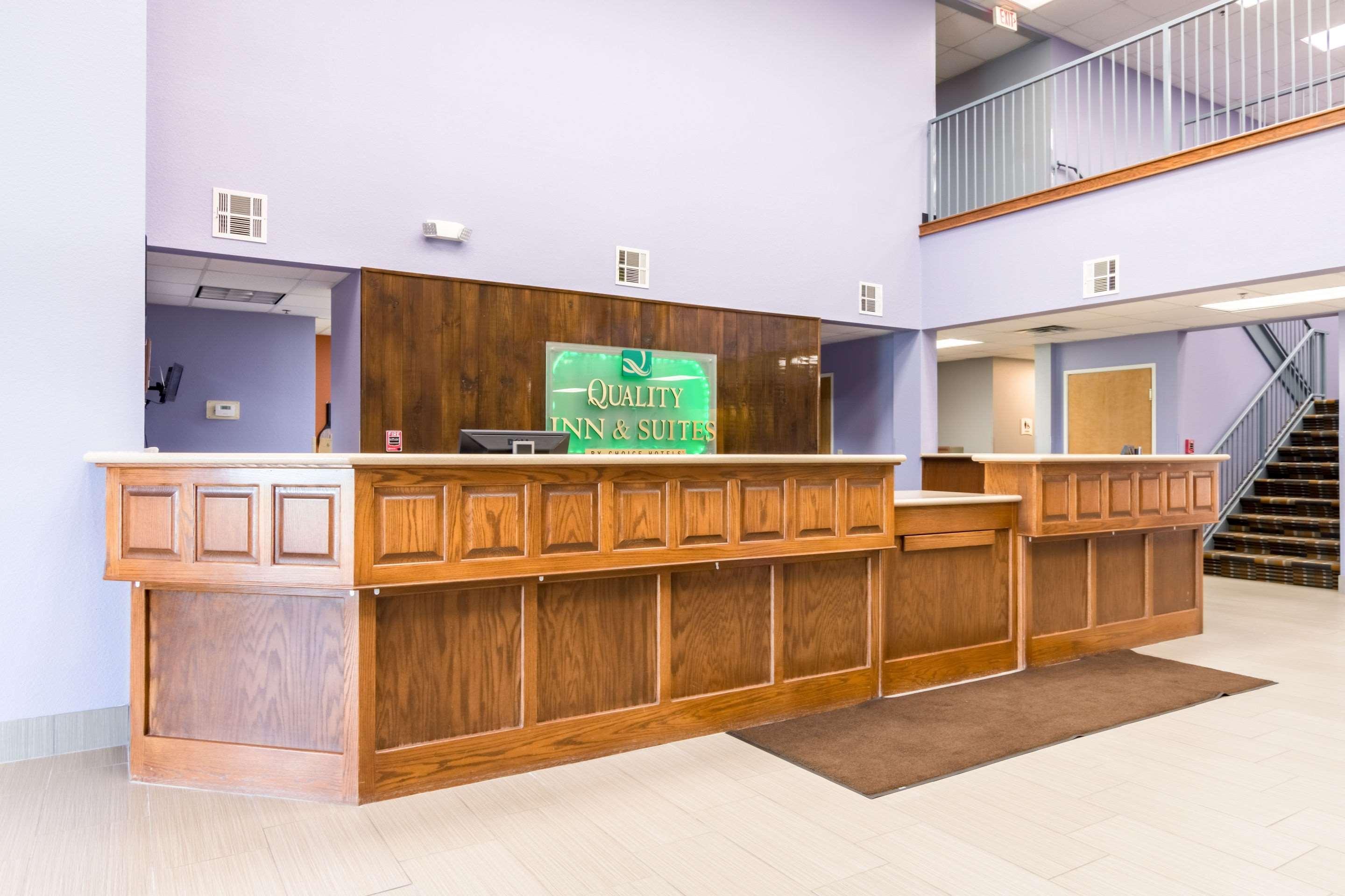 Quality Inn & Suites Of Alma - Northeast From Fort Smith Exteriör bild