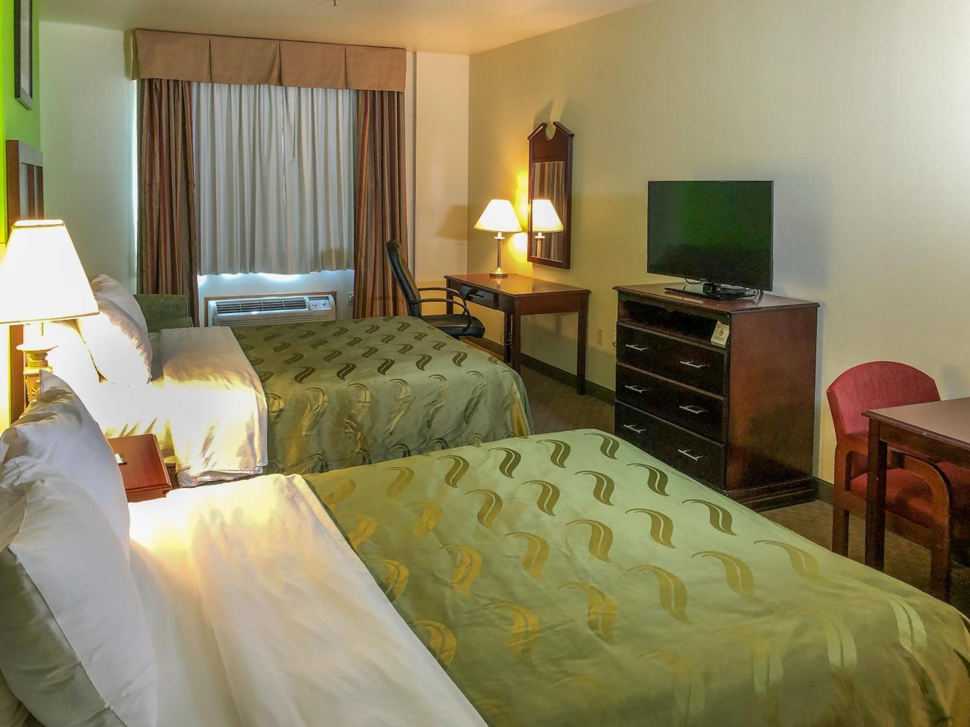 Quality Inn & Suites Of Alma - Northeast From Fort Smith Exteriör bild