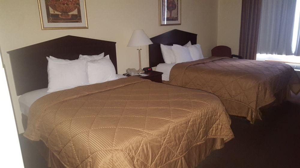 Quality Inn & Suites Of Alma - Northeast From Fort Smith Exteriör bild